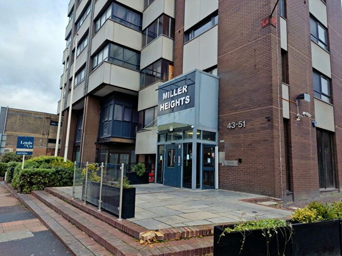 2 Bedroom Flat For Sale In Flat, Miller Heights -, Lower Stone Street, Maidstone, Kent, ME15
