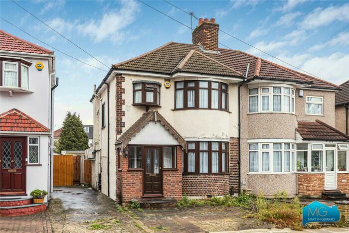 4 Bedroom Semi-Detached House To Rent In Kenmore Avenue, Harrow, HA3