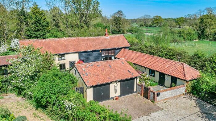 4 Bedroom Detached House For Sale In Low Road, Forncett St. Peter, Norwich, NR16