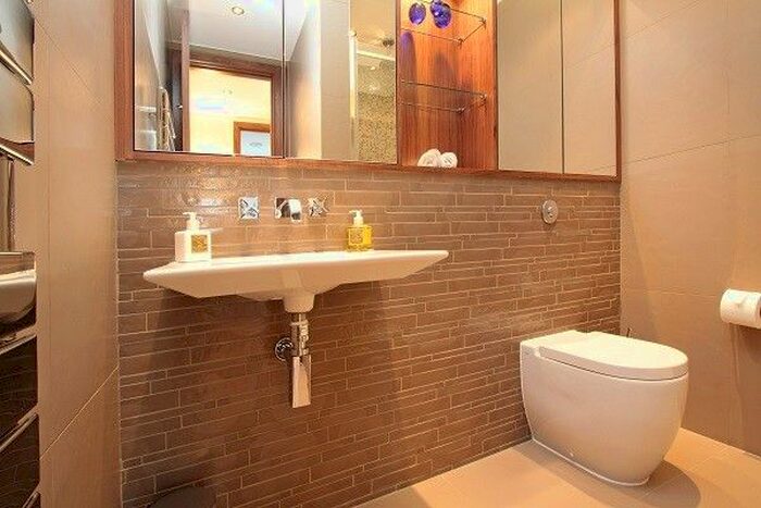 3 Bedroom Flat To Rent In Holbein Place, London, SW1W