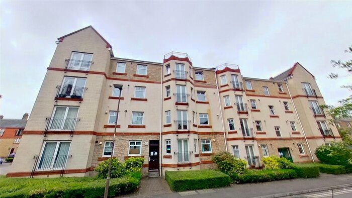 2 Bedroom Terraced House To Rent In Sinclair Place, Edinburgh, EH11