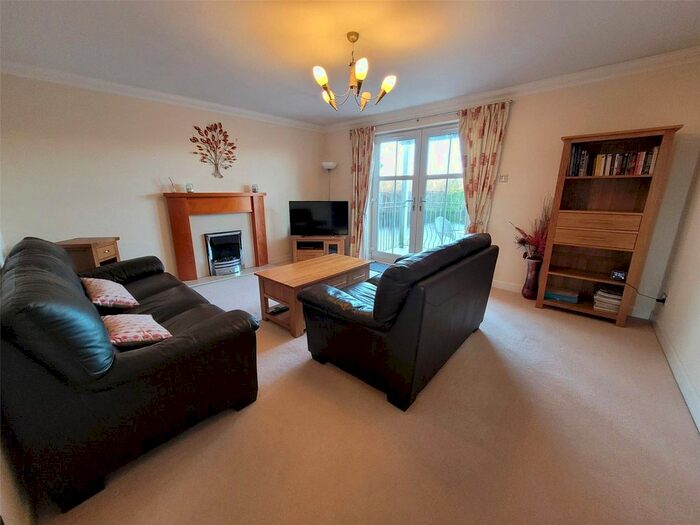 2 Bedroom Flat To Rent In Queens Road, West End, Aberdeen AB15