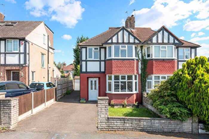 3 Bedroom Semi-Detached House For Sale In Parklawn Avenue, Epsom, KT18