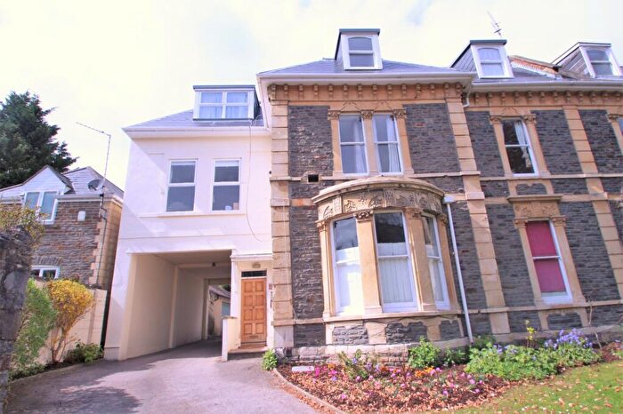 3 Bedroom Flat To Rent In All Saints Road, BS8