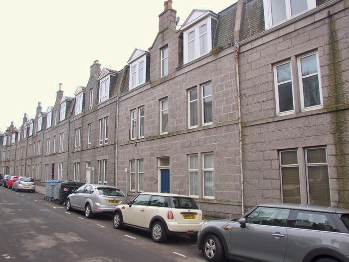 1 Bedroom Flat To Rent In Wallfield Crescent, Rosemount, Aberdeen, AB25