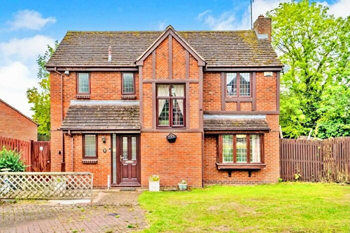 4 Bedroom Detached House To Rent In Broadwell Crescent, Coventry, CV4