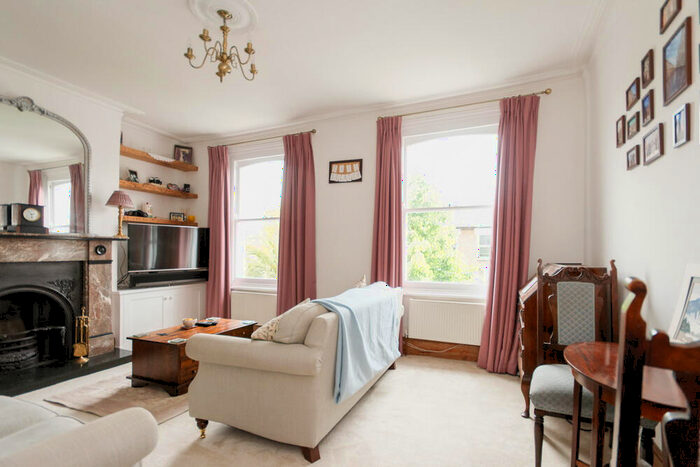 2 Bedroom Flat To Rent In Ondine Road, Peckham Rye, SE15