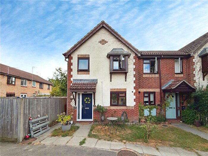 3 Bedroom End Terrace House For Sale In Pentridge Way, Totton, Southampton, Hampshire, SO40