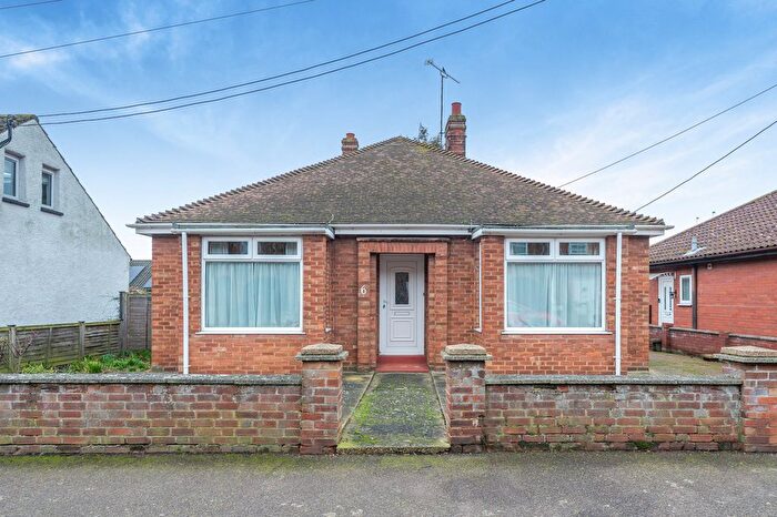 2 Bedroom Bungalow For Sale In Caley Street, King's Lynn, PE31