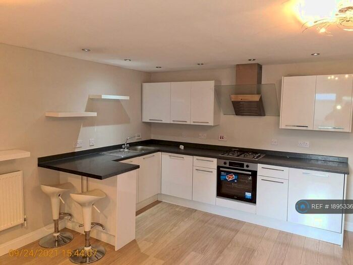 2 Bedroom Flat To Rent In Clifton, Bristol, BS8