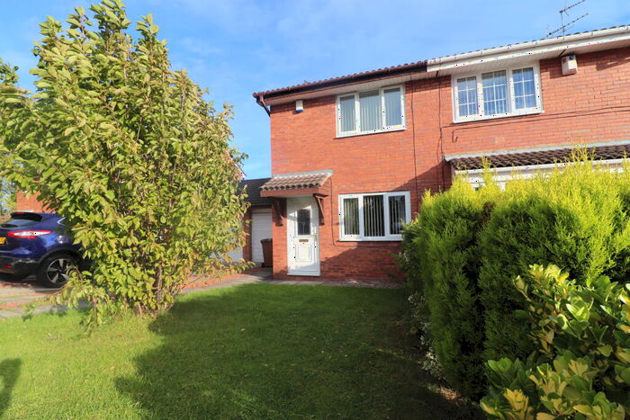 2 Bedroom House To Rent In Holwick Close, Lambton, NE38