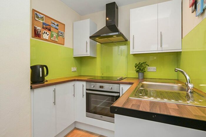 1 Bedroom Flat For Sale In (flat ) Bryson Road, Polwarth, Edinburgh, EH11