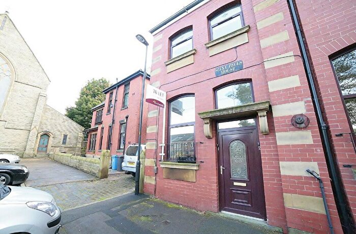 1 Bedroom Flat To Rent In St Pauls House, Church Street, Royton, OL2