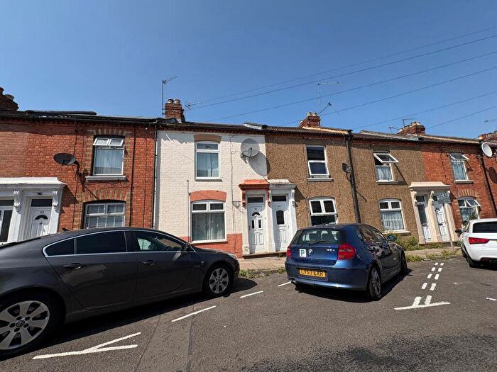 3 Bedroom Terraced House To Rent In Dunster Street, Northampton, NN1