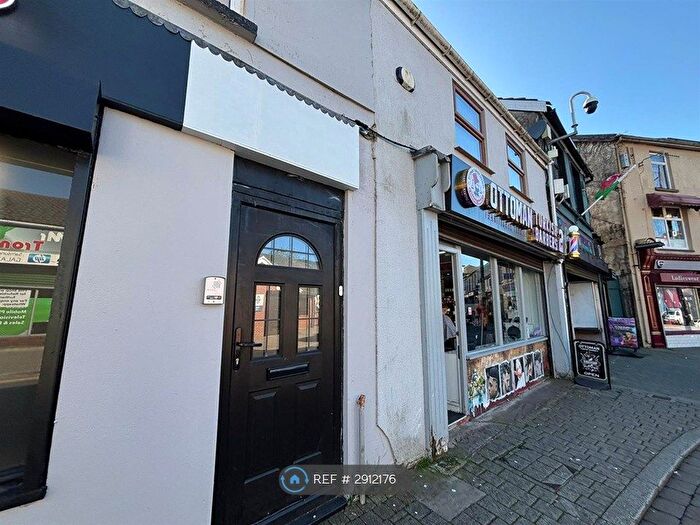 1 Bedroom Flat To Rent In Oxford St, Mountain Ash, CF45