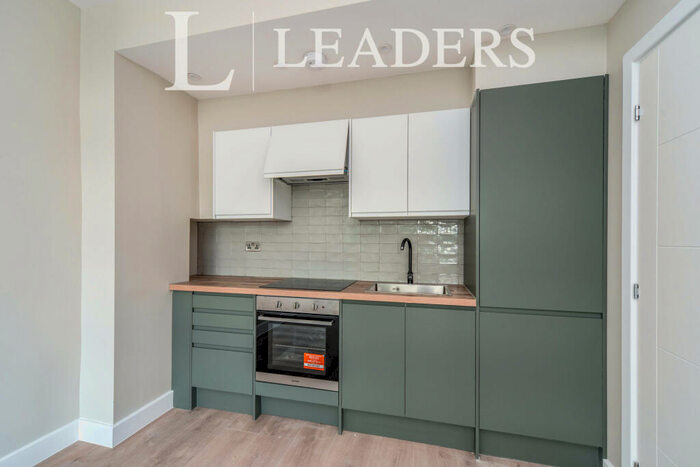 1 Bedroom Apartment To Rent In Lurke Street, Bedford, MK40