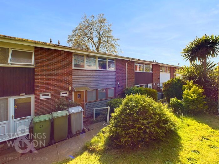 3 Bedroom Terraced House To Rent In Finch Way, Brundall, Norwich, NR13