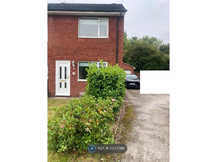 2 Bedroom Semi-Detached House To Rent In Masonfield, Bamber Bridge, Preston, PR5