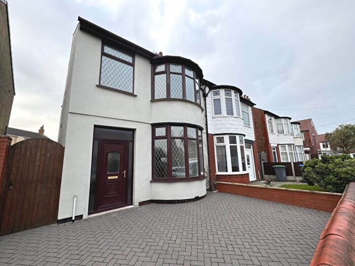 3 Bedroom Semi-Detached House To Rent In Starbeck Avenue, Blackpool, FY4