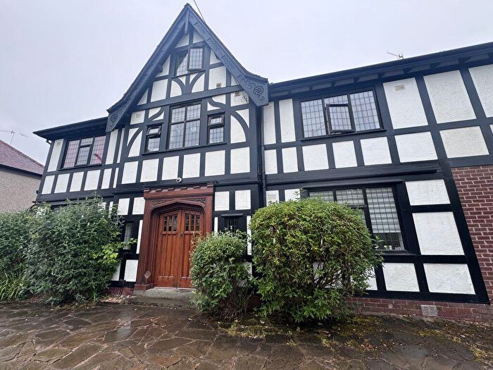 Detached House For Sale In West Drive, Thornton-Cleveleys, FY5
