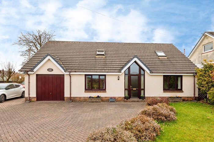 4 Bedroom Detached House For Sale In Cynwyl Elfed, Carmarthen, Carmarthenshire, SA33