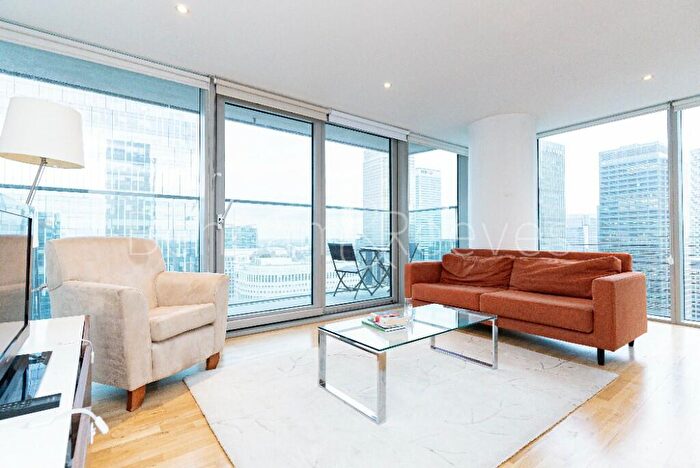 2 Bedroom Apartment To Rent In Marsh Wall, London, E14