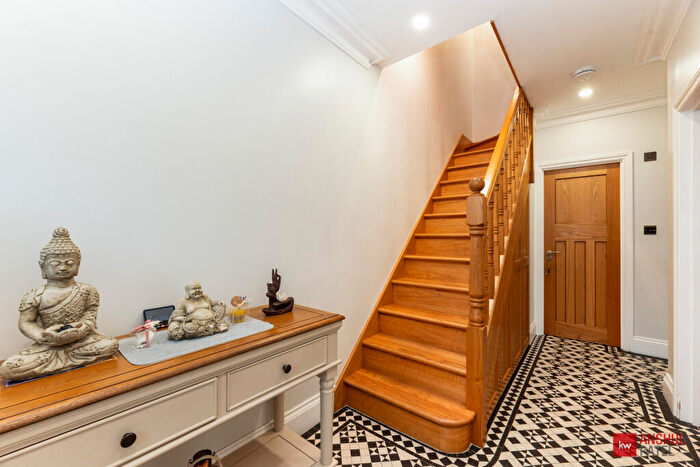 4 Bedroom Terraced House For Sale In Meopham Road, Mitcham, CR4