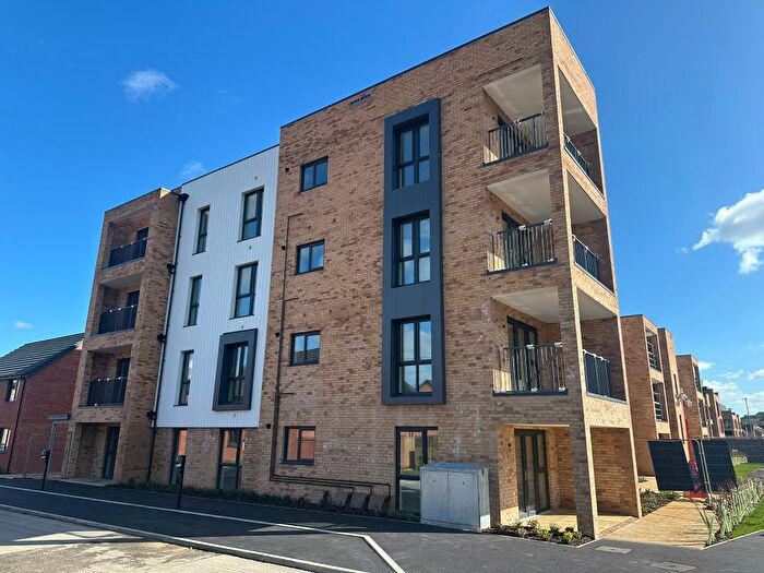 1 Bedroom Flat For Sale In Thorpe Close, Bordon, GU35