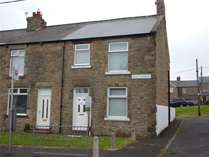 3 Bedroom End Of Terrace House To Rent In East Street, High Spen, Rowlands Gill, NE39