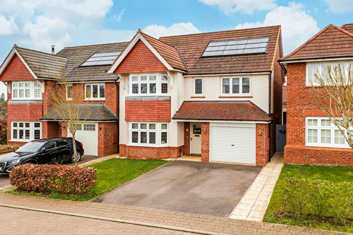 4 Bedroom House For Sale In Park View, Barton Seagrave, NN15