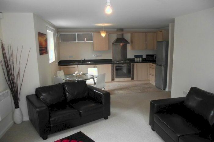 2 Bedroom Flat To Rent In Central Way, Warrington, WA2