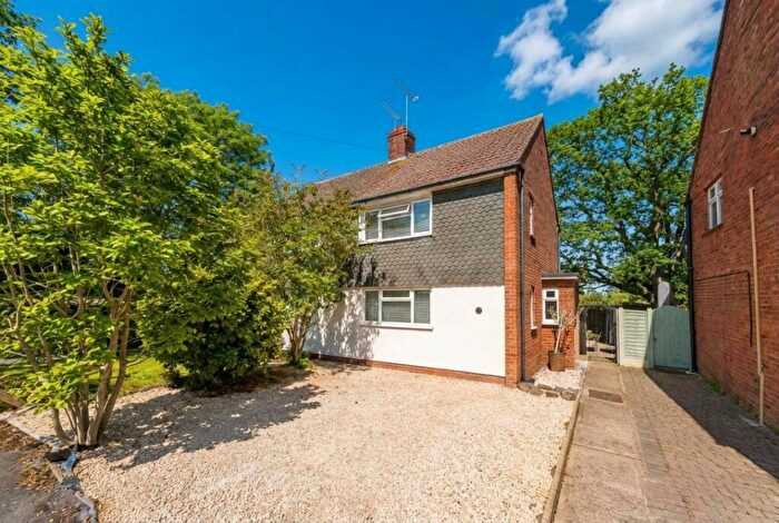2 Bedroom Semi-Detached House For Sale In Hope Close, Mountnessing, Brentwood, CM15