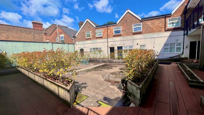 1 Bedroom Flat To Rent In Christchurch Road, Bournemouth, BH1