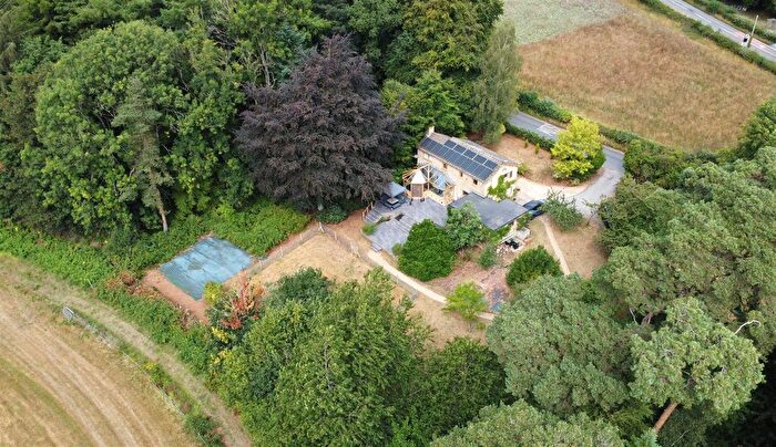 3 Bedroom Detached House For Sale In Sandy Lane, Chippenham, SN15