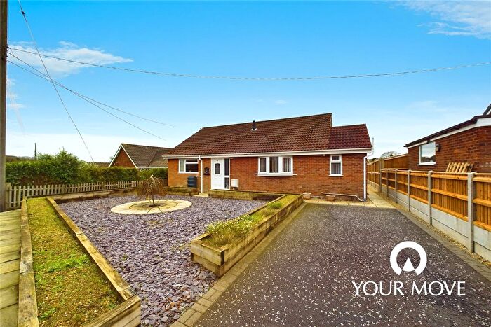 3 Bedroom Bungalow For Sale In Ellough Road, Beccles, Suffolk, NR34