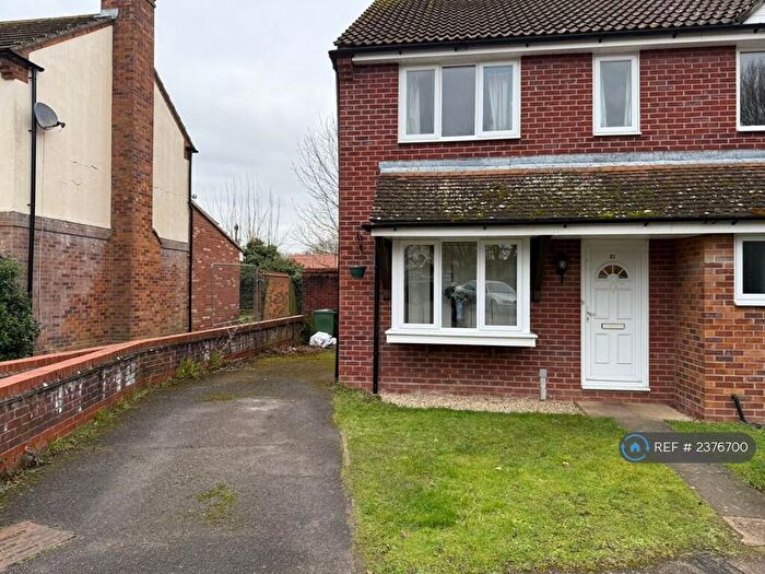 3 Bedroom Semi-Detached House To Rent In Brise Close, Braintree, CM7
