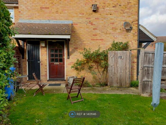 Studio To Rent In Hazebrouck Road, Faversham, ME13