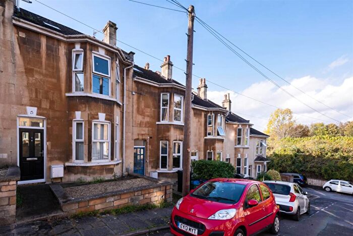 5 Bedroom Terraced House To Rent In Thornbank Place, Bath, BA2