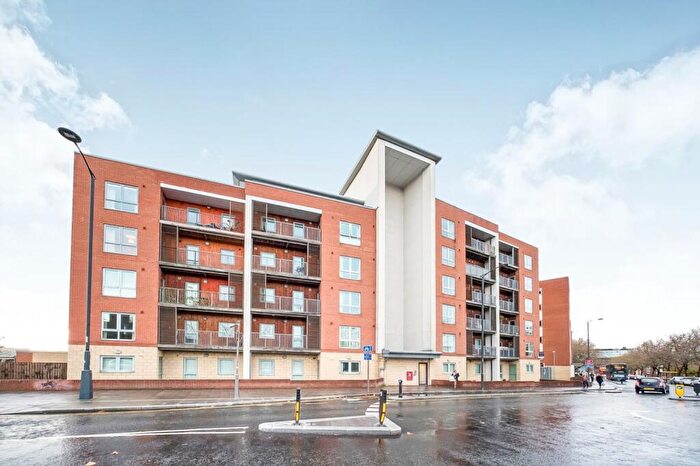 2 Bedroom Flat To Rent In Park Lane Plaza, Jamaica Street, Liverpool, L1