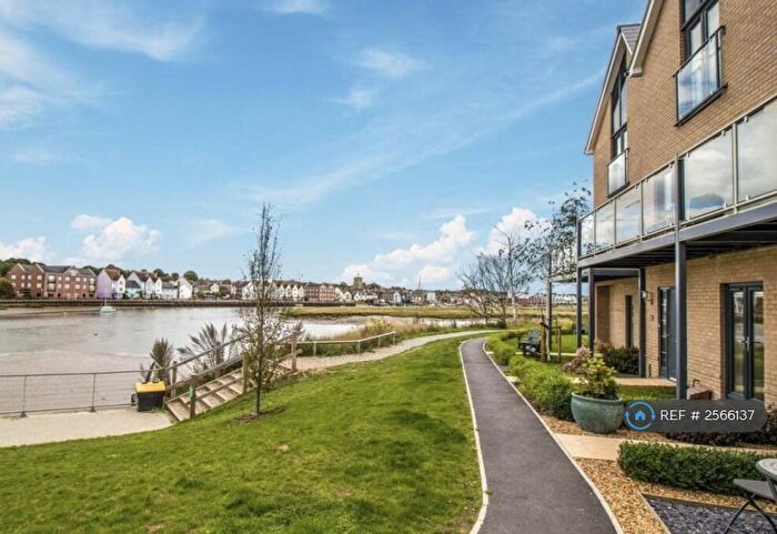 4 Bedroom Semi-Detached House To Rent In Rowhedge Wharf Road, Rowhedge, Colchester, CO5