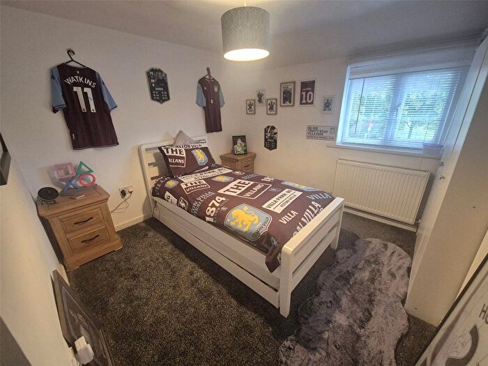 3 Bedroom End Terrace House For Sale In Church Street, St. Georges, Telford, Shropshire, TF2