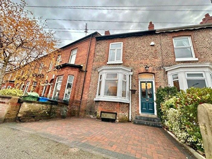 3 Bedroom Terraced House For Sale In Southern Road, Sale, M33