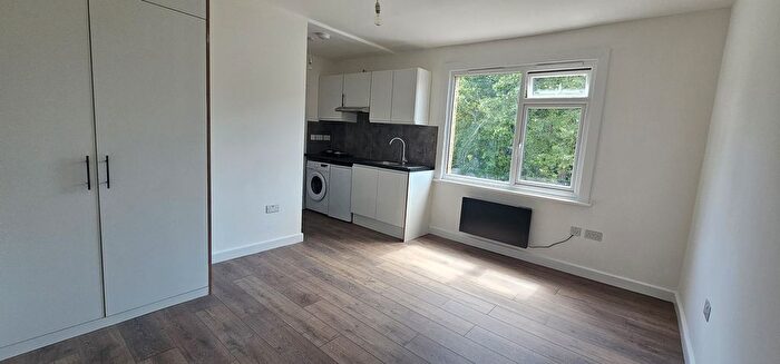 1 Bedroom Studio To Rent In Southbury Road, Enfield, EN1