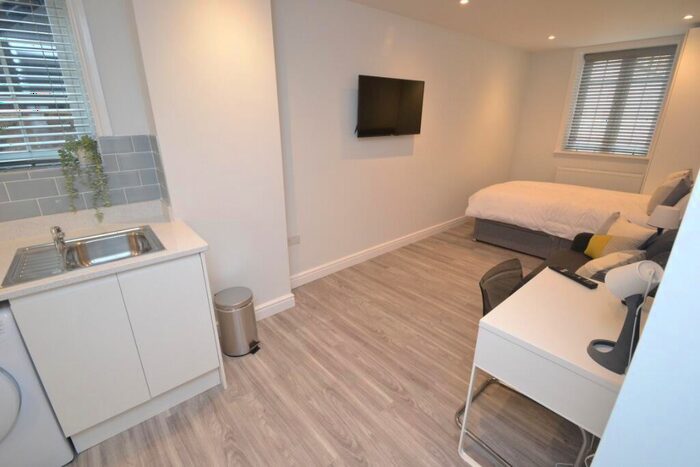 Studio To Rent In Woodborough Road, Nottingham, NG3