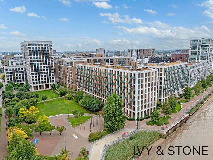 3 Bedroom Apartment For Sale In Kelson House, Royal Wharf, E16