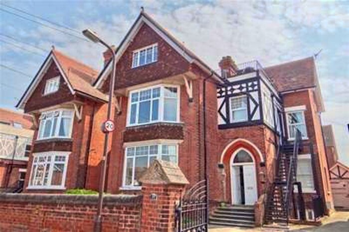 1 Bedroom Flat To Rent In Bruce Road, Southsea, PO4