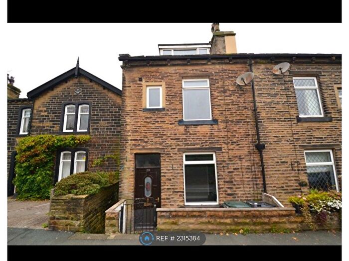 3 Bedroom Terraced House To Rent In Hebden Road, Haworth, Keighley, BD22