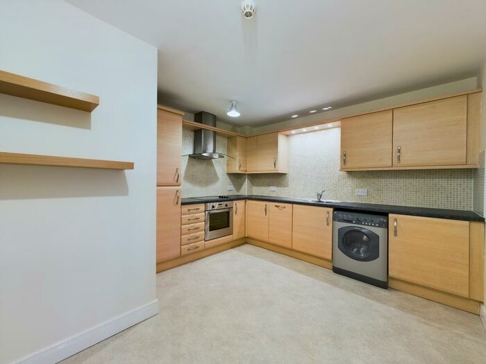 2 Bedroom Apartment To Rent In Beach Court, Anlaby, HU10