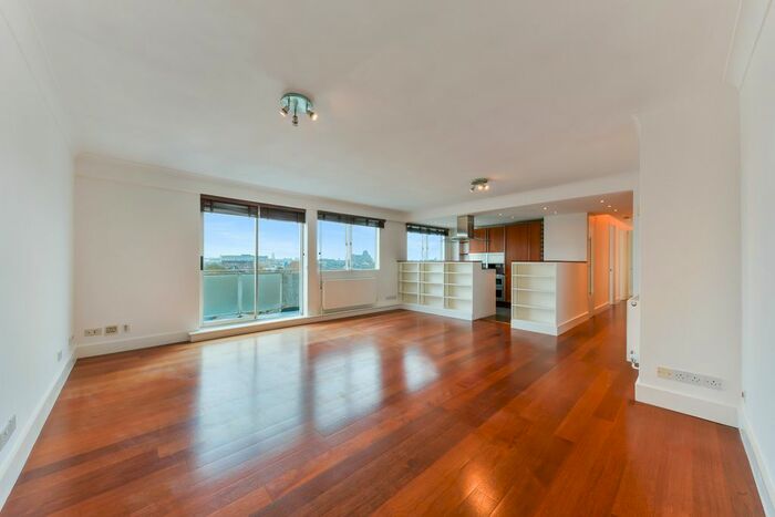 3 Bedroom Flat To Rent In Durrels House, Warwick Gardens, Kensington, W14