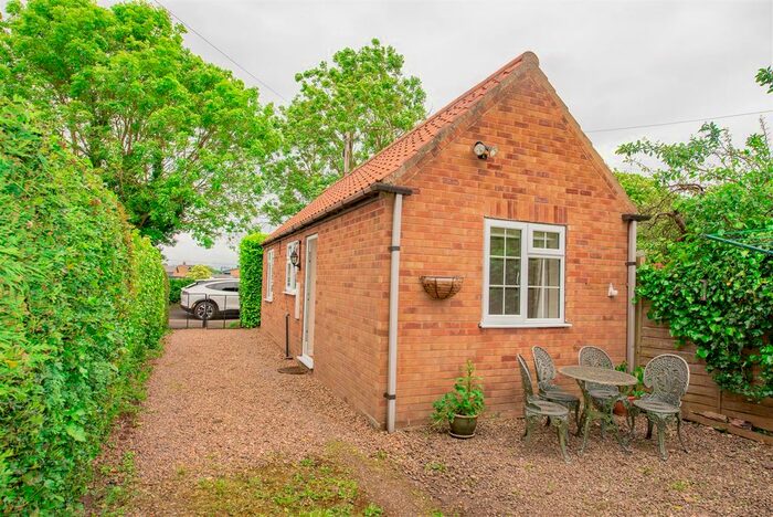 1 Bedroom Detached House To Rent In School Lane, Fulford, York, YO10
